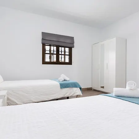Tatil Evi Home2book Cozy Casa Papa, Bright Terrace & Bbq