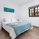 Semesterbostad Home2book Cozy Casa Papa, Bright Terrace & Bbq *