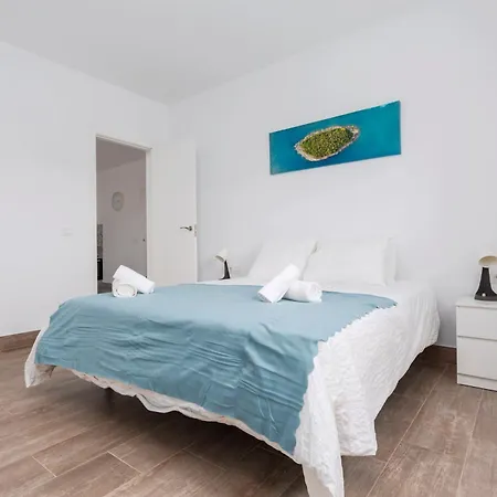 Feriehus Home2book Cozy Casa Papa, Bright Terrace & Bbq